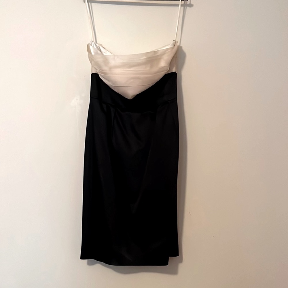 Jones New York Strapless dress size 10, B&W